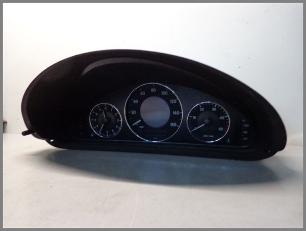 Mercedes W209 MPH Tacho Cluster instrument 2095405247 VDO 110.080.350/006 RHD