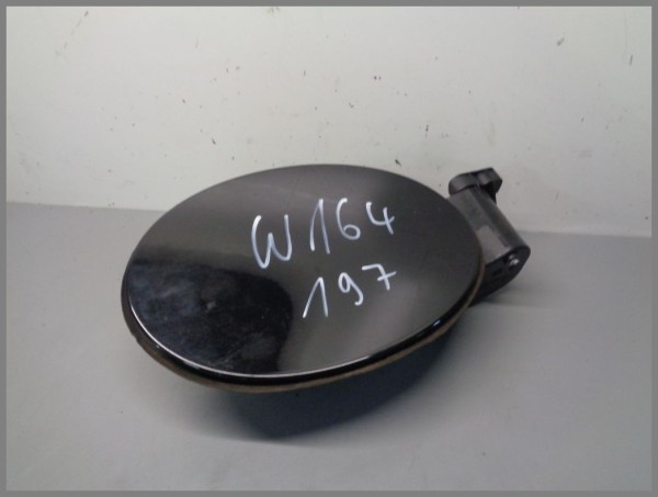 Mercedes Benz W164 ML Fuel Cap Black Einfüllopf Flap Complete 1645842015 original