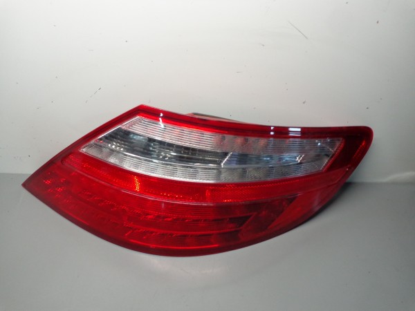 Mercedes Benz R172 SLK tail light taillight right 1729062100 original