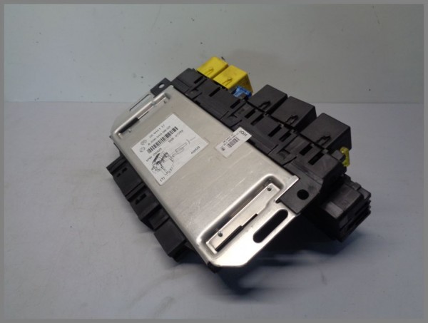 Mercedes Benz R230 SAM control unit 2305450832 Fuse box original