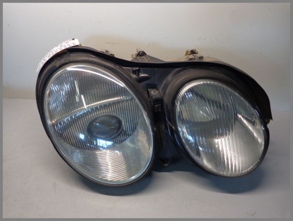 Mercedes Benz W215 Headlight Right 2158200261 0301165272 Original BJ.2000