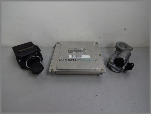 Mercedes MB W203 220CDI BJ.01 engine control unit 0001536579 0281010909