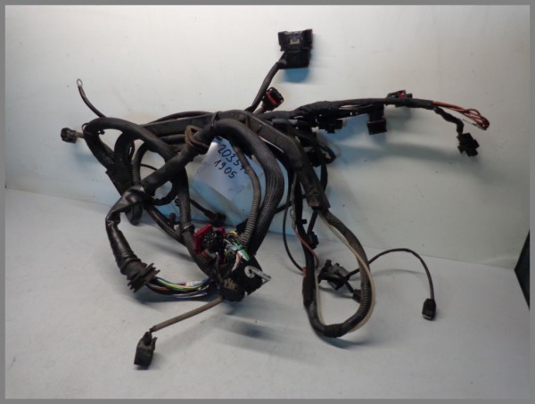 Mercedes Benz MB W203 C-Class M111 engine wiring harness 2035401905 original