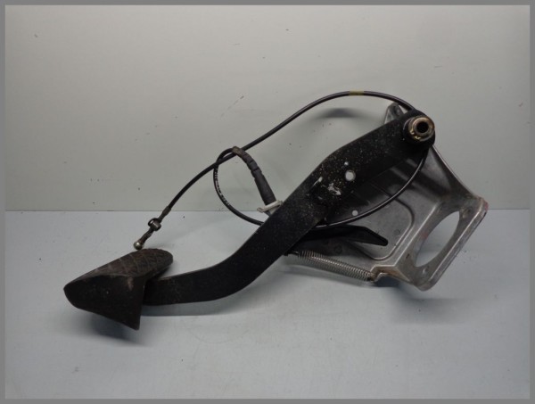 Mercedes Benz R129 SL Brake Pedal 1402921031 1242901019