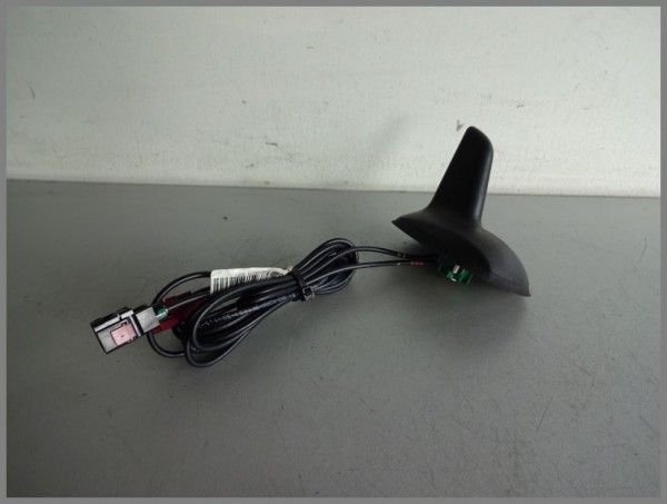 Mercedes Benz W204 Antenne GPS 2048204075 9051 Schwarz Radio Antenne Original