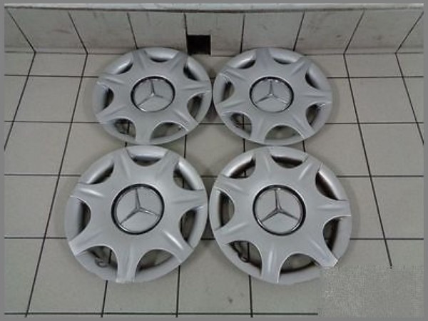 Mercedes W210 15 inch cover hubcaps cap wheel cover 2104010224 Original SET