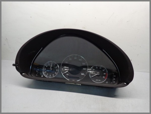 Mercedes W209 MPH Tacho Cluster instrument 2095407411 VDO 110.080.282/008 RHD