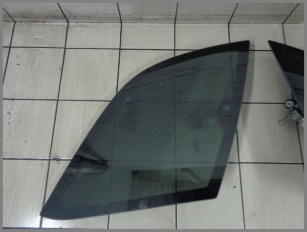 Mercedes Benz W163 hinged window side washer right 1636702450 black