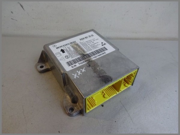 Mercedes W204 Airbag Control Unit 2049012704 Original Defective