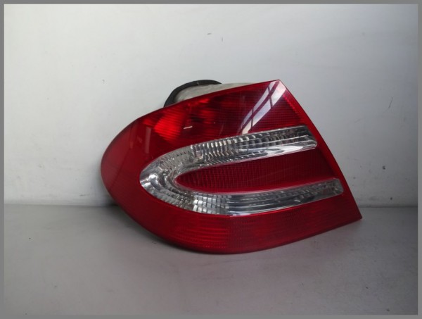 Mercedes Benz MB W209 CLK taillights LEFT 2098200164 Hella