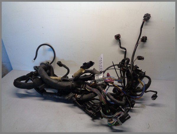 Mercedes Benz W209 CLK55 AMG M113 1131500233 engine wiring harness Cable