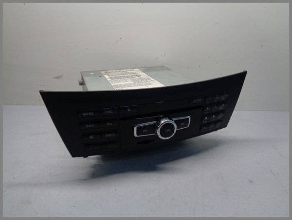 Mercedes Benz W204 C-Klasse MOPF Navi CD Player Radio 2049005908 Original