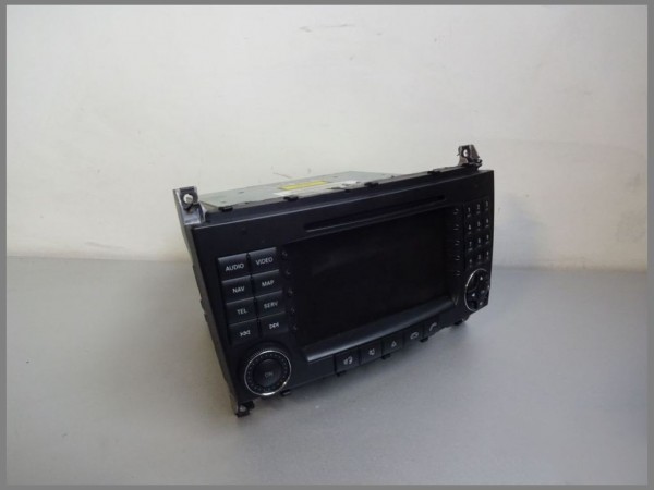 Mercedes Benz W203 Comand navigation system BE6096 DVD NTG2 2038706289 Original