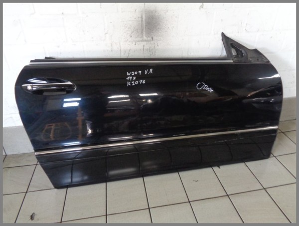 Mercedes Benz W209 CLK Door Right 197 Black 2097200205 K2076 Original