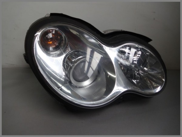 Mercedes Benz MB W203 MOPF compl. Headlight XENON RIGHT 2038203861 BI-XENON