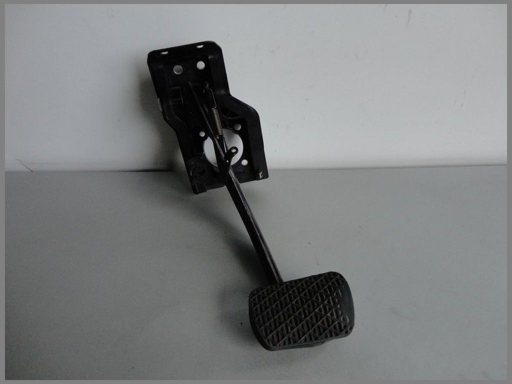 Mercedes Benz MB W220 C215 Pedal Block Brake Pedal 2202900619 | W220 ...