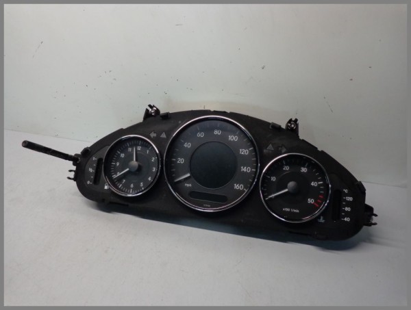 Mercedes Benz W219 speedometer instrument cluster 2195403811 VDO 110.080.328/005 Original