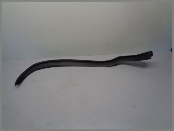 Mercedes Benz R230 sealing B-pillar joint on the LEFT driver side 2306730198