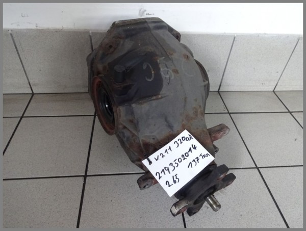 Mercedes Benz W219 320CDI differential 137tkm 2,65 rear axle 2193502014