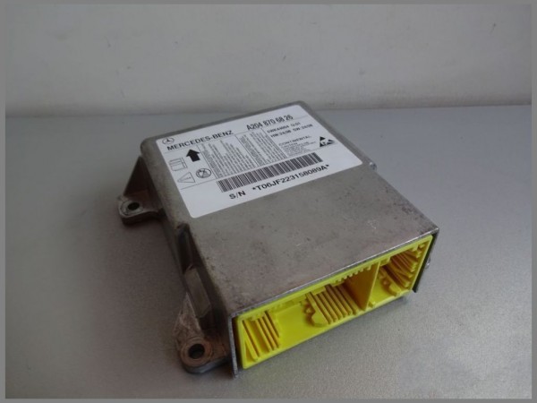 Mercedes Benz W204 Airbag Control Unit 2048706826 defective