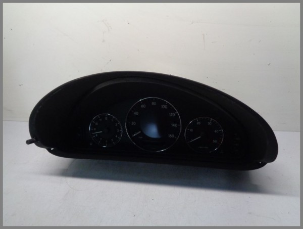 Mercedes W209 MPH Tachometer combination instrument 2095403447 VDO 110.080.329/005 RHD